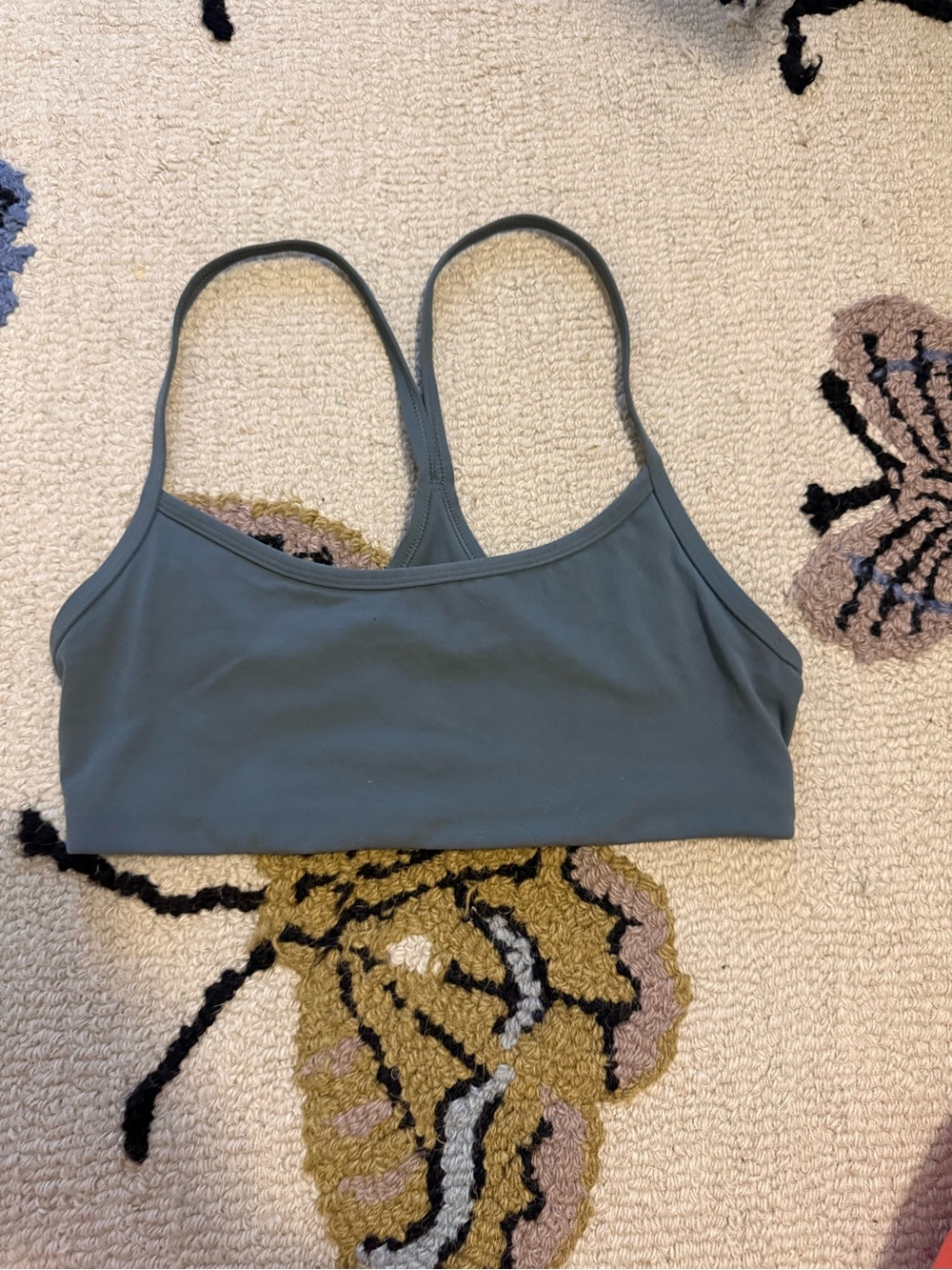 Vuori Women's AllTheFeels™ Bra in Charcoal